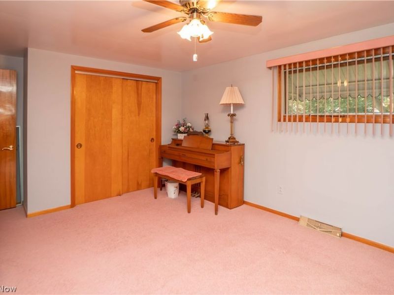 5345 Schario Road NW, Canton, OH 44718 Photo 26