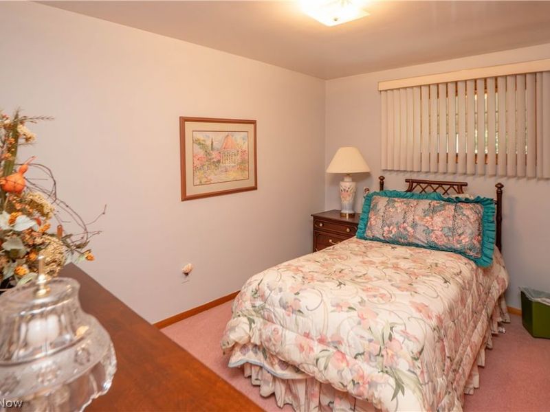 5345 Schario Road NW, Canton, OH 44718 Photo 27