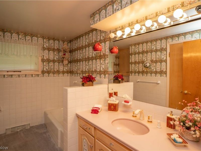 5345 Schario Road NW, Canton, OH 44718 Photo 29