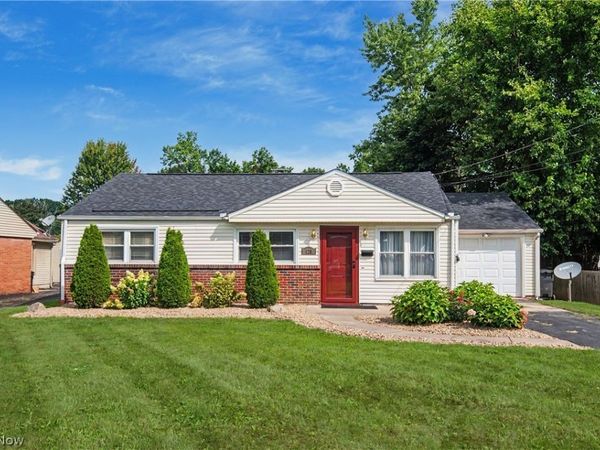 120 Centervale Avenue, Youngstown, OH 44512
