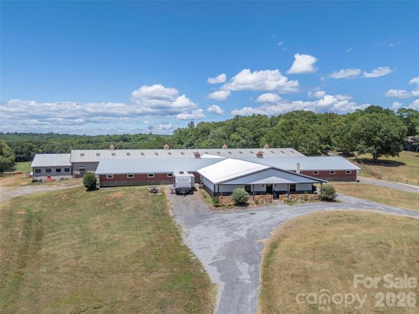151 Joanda Farm Road , Mooresboro, NC 28114
