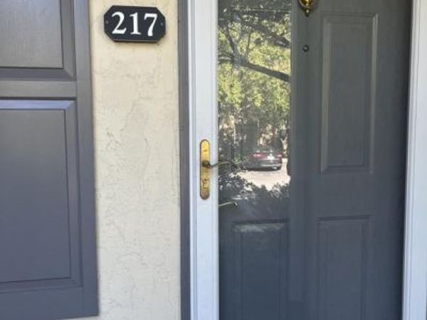 217 VALLEY STREAM LANE, CHESTERBROOK, PA 19087