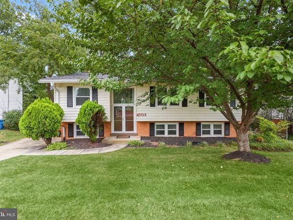 4703 TARA DRIVE , FAIRFAX, VA 22032
