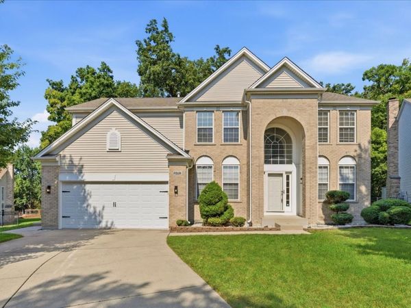 4 Sagebrush Court , Streamwood, IL 60107