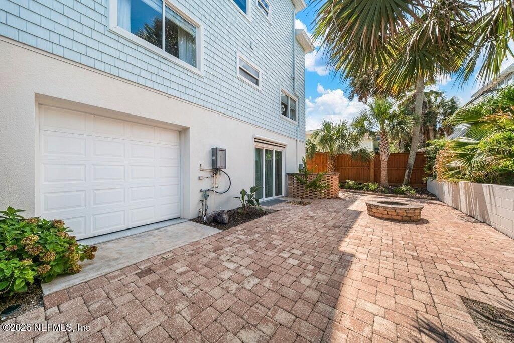 1960 Beach Avenue, Atlantic Beach, FL 32233 Photo