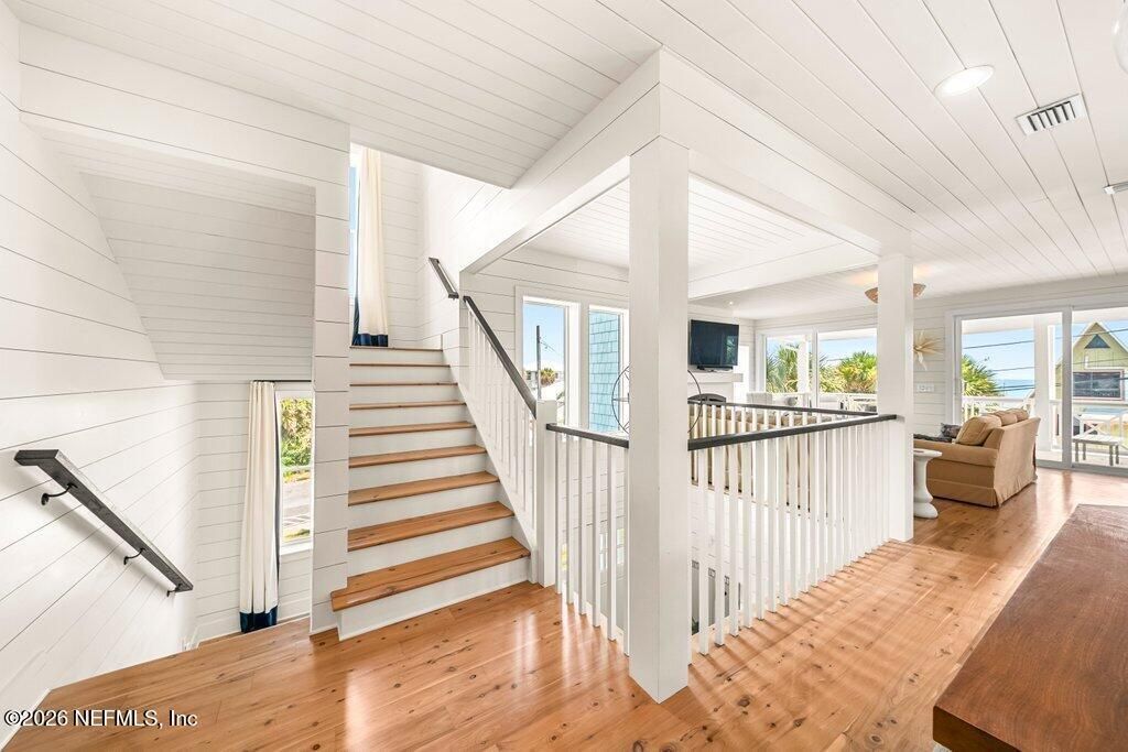 1960 Beach Avenue, Atlantic Beach, FL 32233 Photo