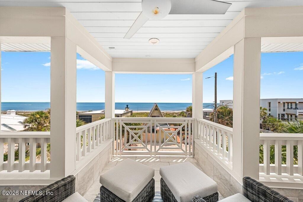1960 Beach Avenue, Atlantic Beach, FL 32233 Photo