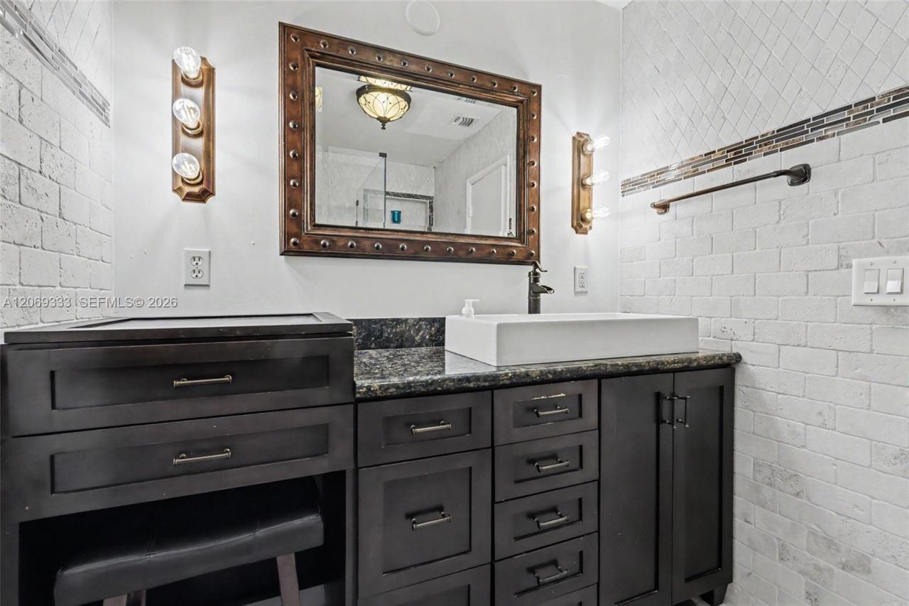 8460 SW 201st St, Cutler Bay, FL 33189 Photo