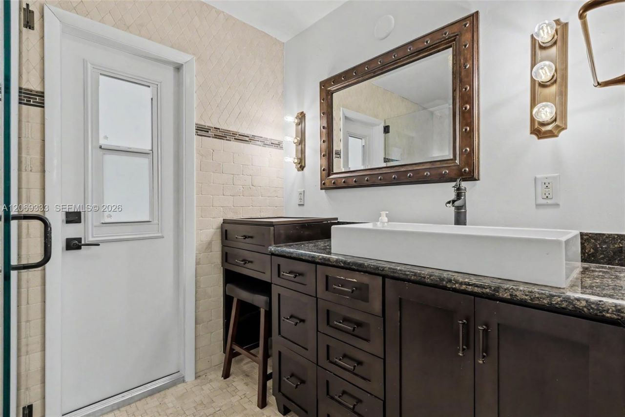 8460 SW 201st St, Cutler Bay, FL 33189 Photo
