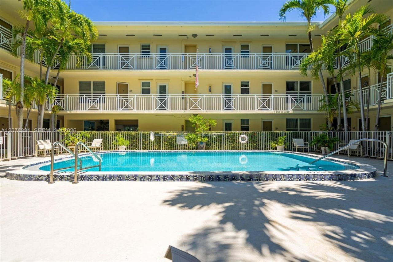 255 Sunrise Dr , Unit 309, Key Biscayne, FL 33149 Photo