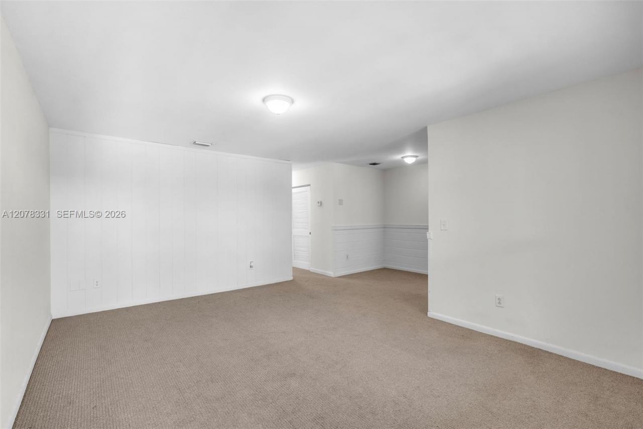 255 Sunrise Dr , Unit 309, Key Biscayne, FL 33149 Photo