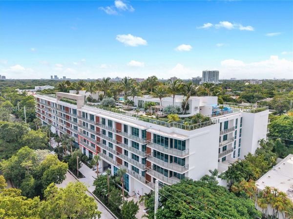 2200 Brickell Ave, Unit 202, Miami, FL 33129