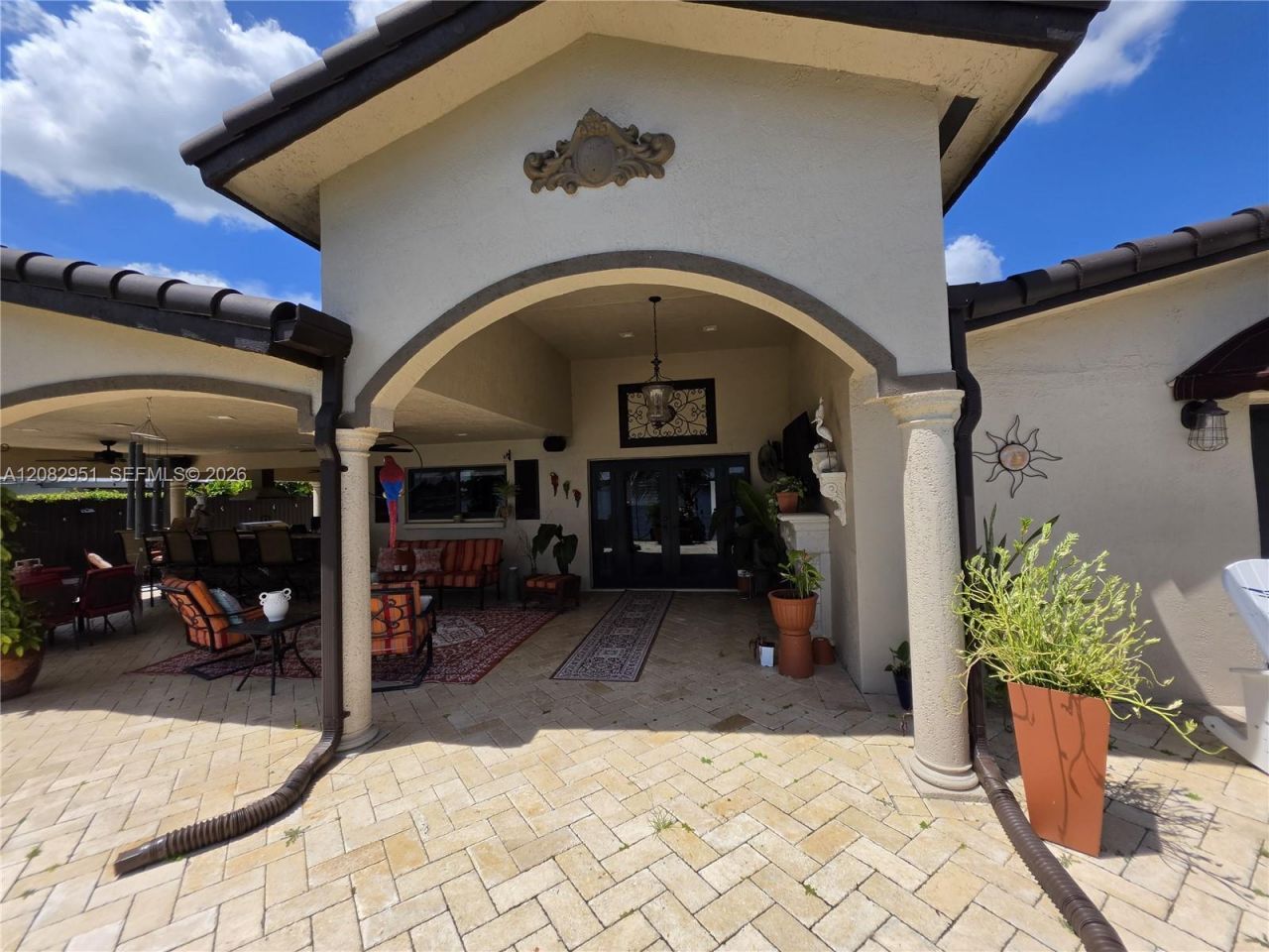 8450 NW 178th St, Hialeah, FL 33015 Photo