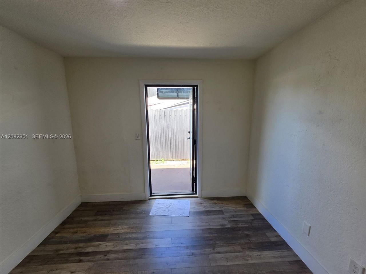 8450 NW 178th St, Hialeah, FL 33015 Photo