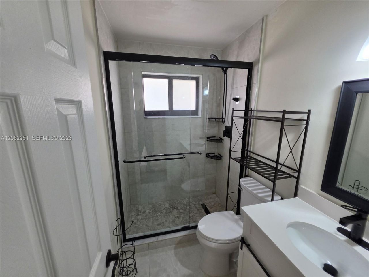 8450 NW 178th St, Hialeah, FL 33015 Photo