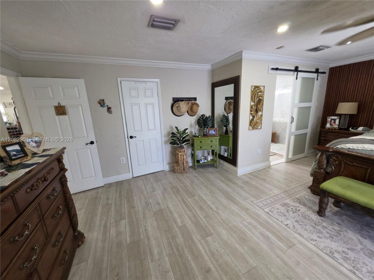 8450 NW 178th St, Hialeah, FL 33015 Photo