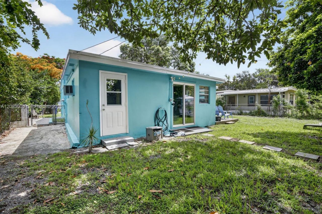 6238 Hayes St, Unit 1, Hollywood, FL 33024 Photo