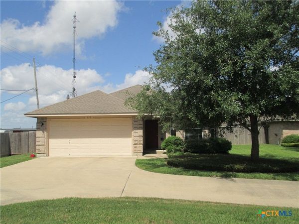 113 Jocelyn Circle , Victoria, TX 77901