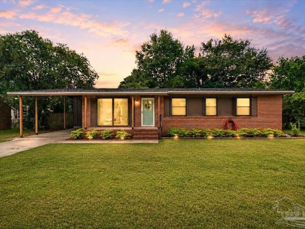 3709 Whispering Pines Dr, Pensacola, FL 32504