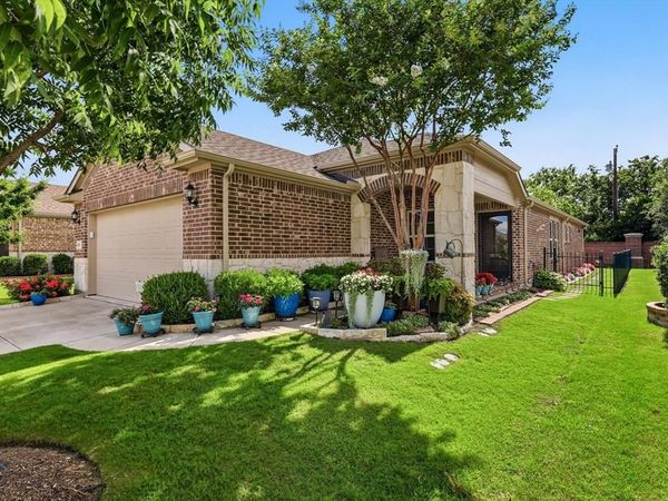 8915 Twin Pines Lane, Frisco, TX 75036