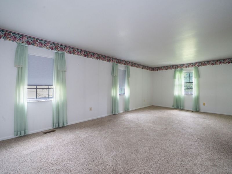 4012 Quail Bush Drive, Dayton, OH 45424 Photo 17
