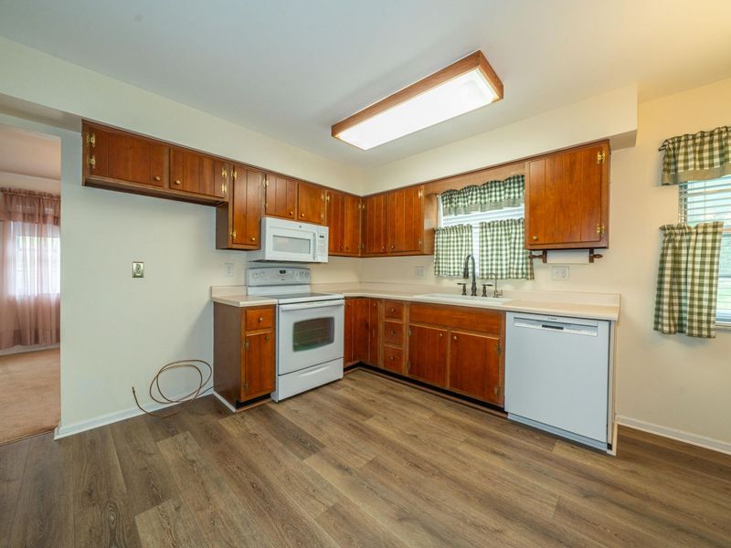 4012 Quail Bush Drive, Dayton, OH 45424 Photo 6