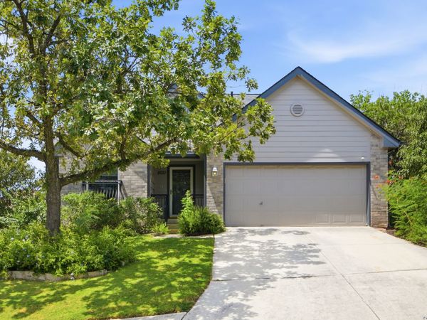 8621 Wood Falls, San Antonio, TX 78251
