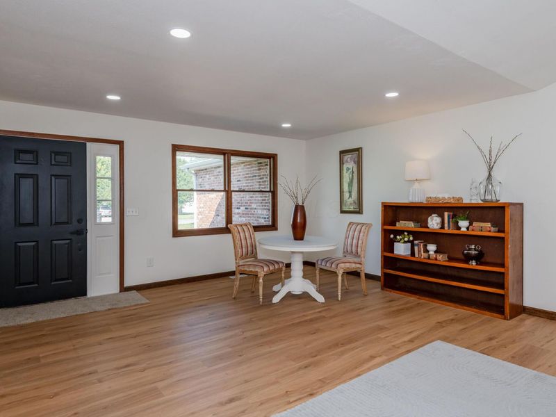 5467 Greg Drive, Saint Paris, OH 43072 Photo 9