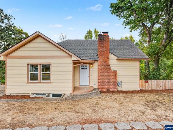 1080 SE Miller Av, Dallas, OR 97338
