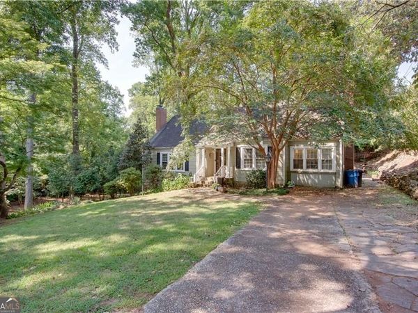 2743 Kimmeridge Drive, East Point, GA 30344