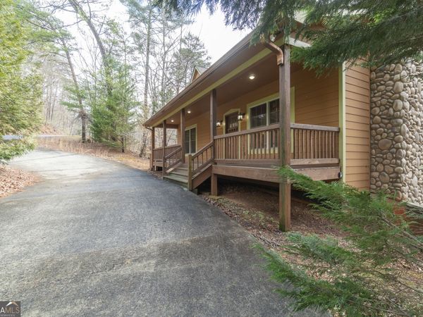 74 Fussen Strasse, Helen, GA 30545