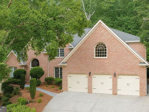 799 Oak Trail Drive, Marietta, GA 30062