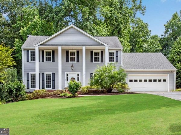 5197 Riverhill Road NE, Marietta, GA 30068