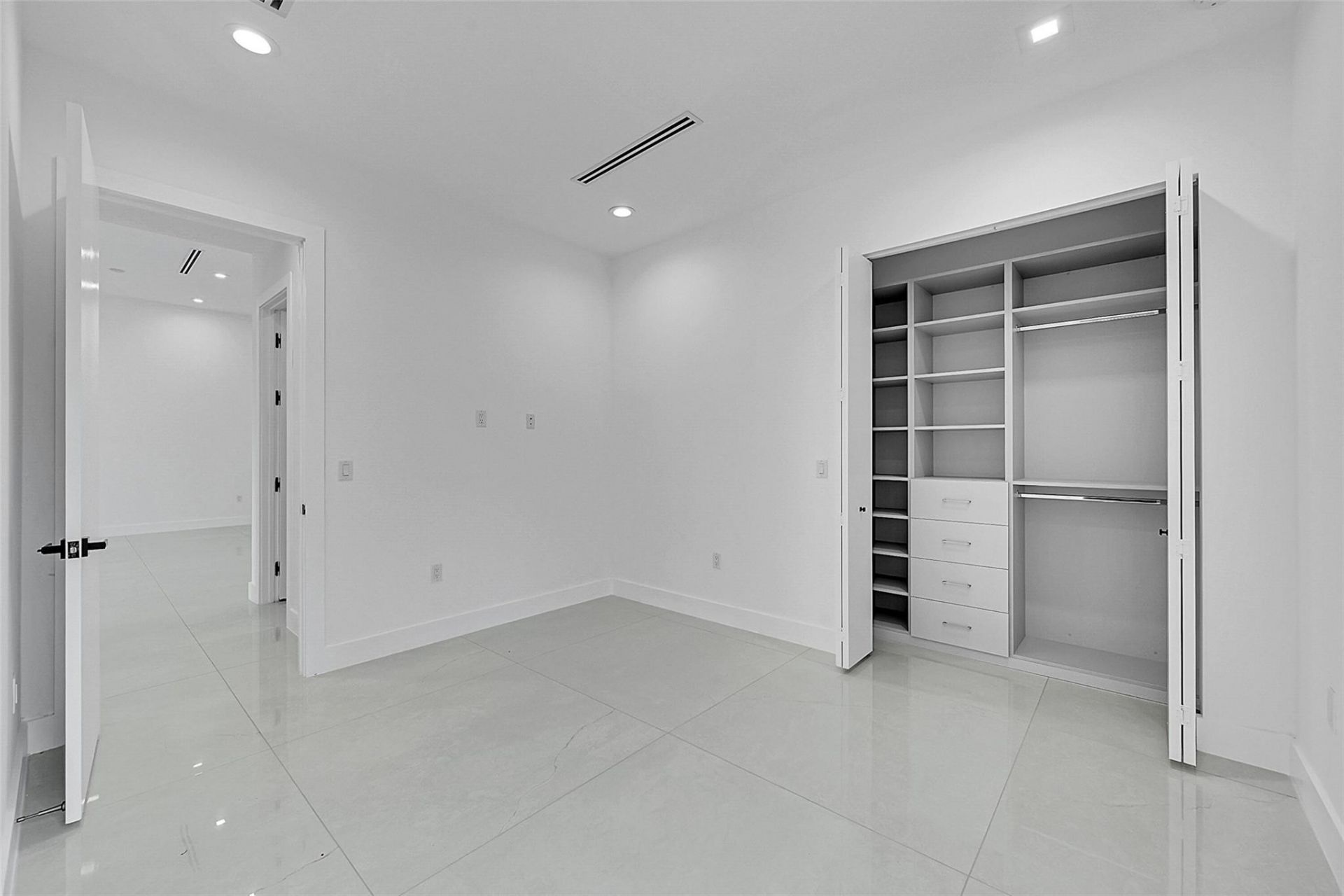 656 NW 21st Street, Fort Lauderdale, FL 33311 Photo