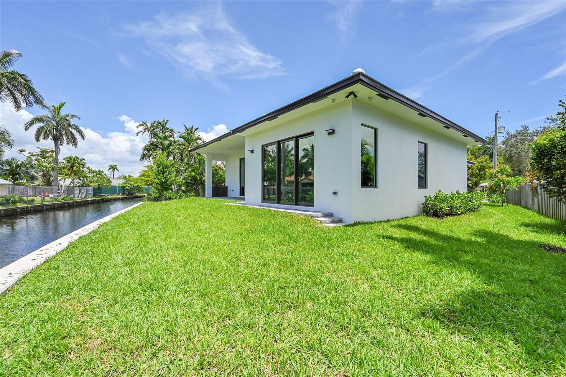 656 NW 21st Street, Fort Lauderdale, FL 33311 Photo