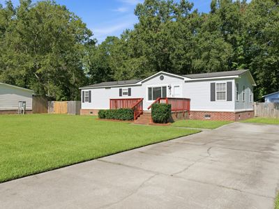 102 Dean Drive, Summerville, SC 29483