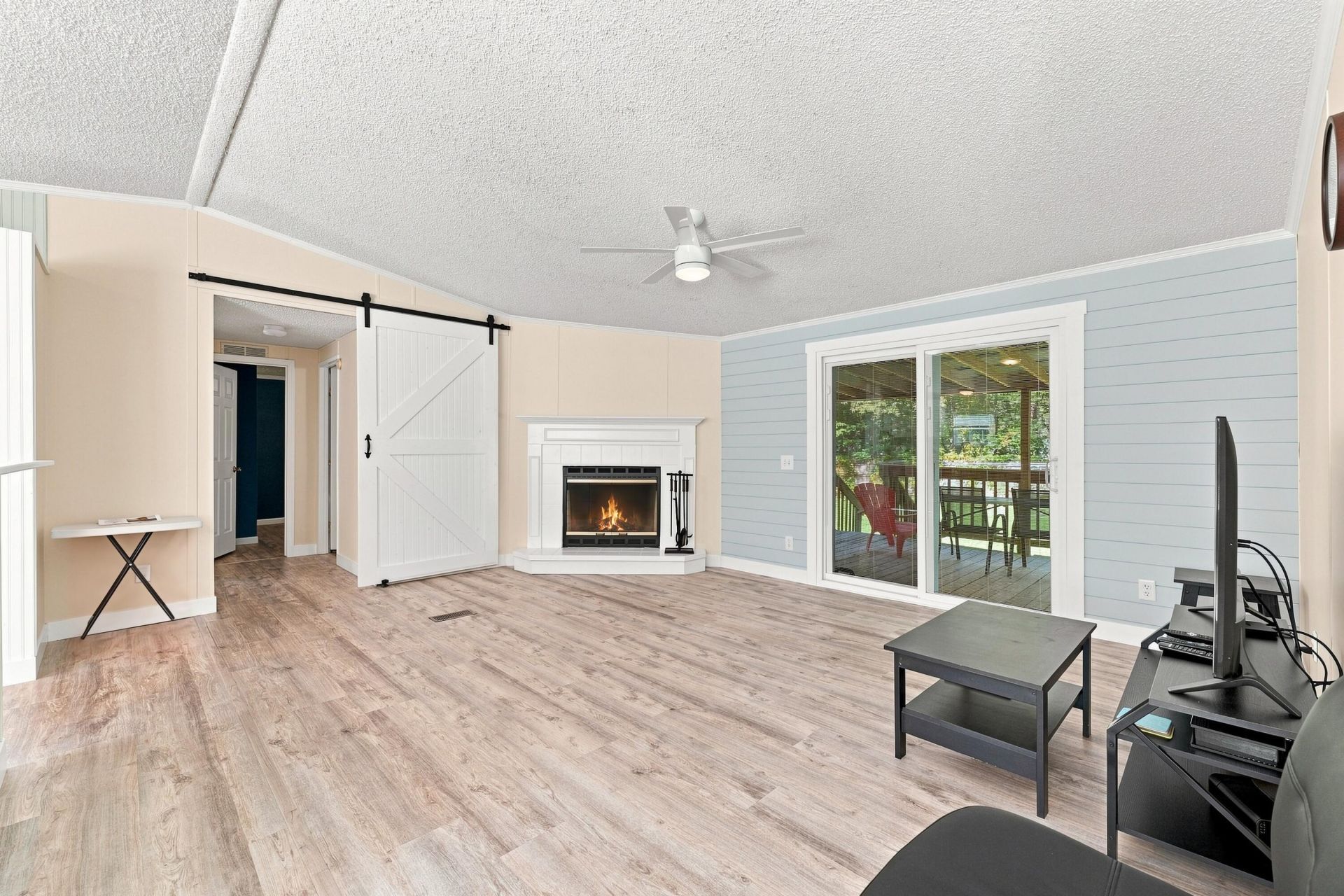 102 Dean Drive Photo 12