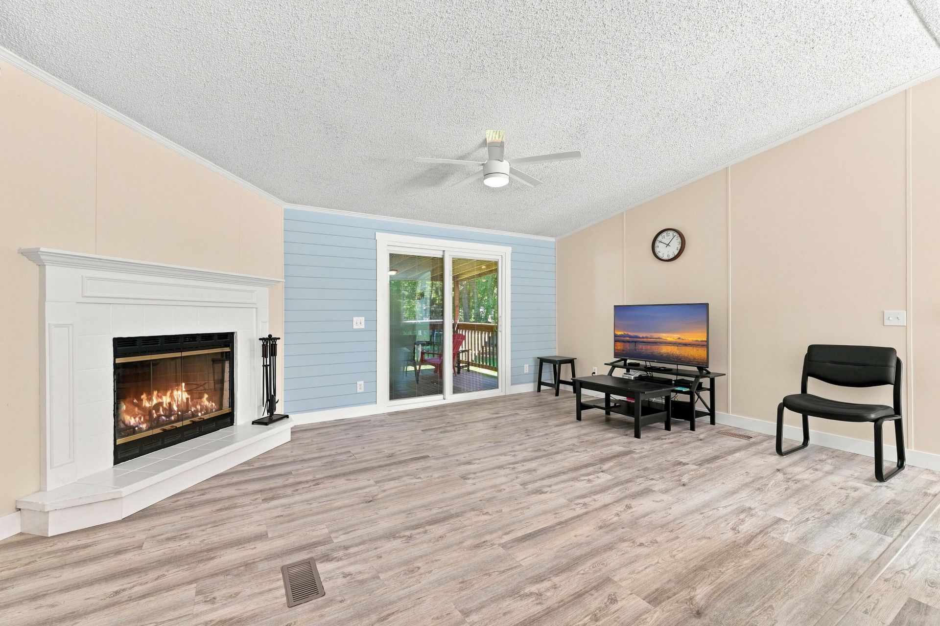 102 Dean Drive Photo 13