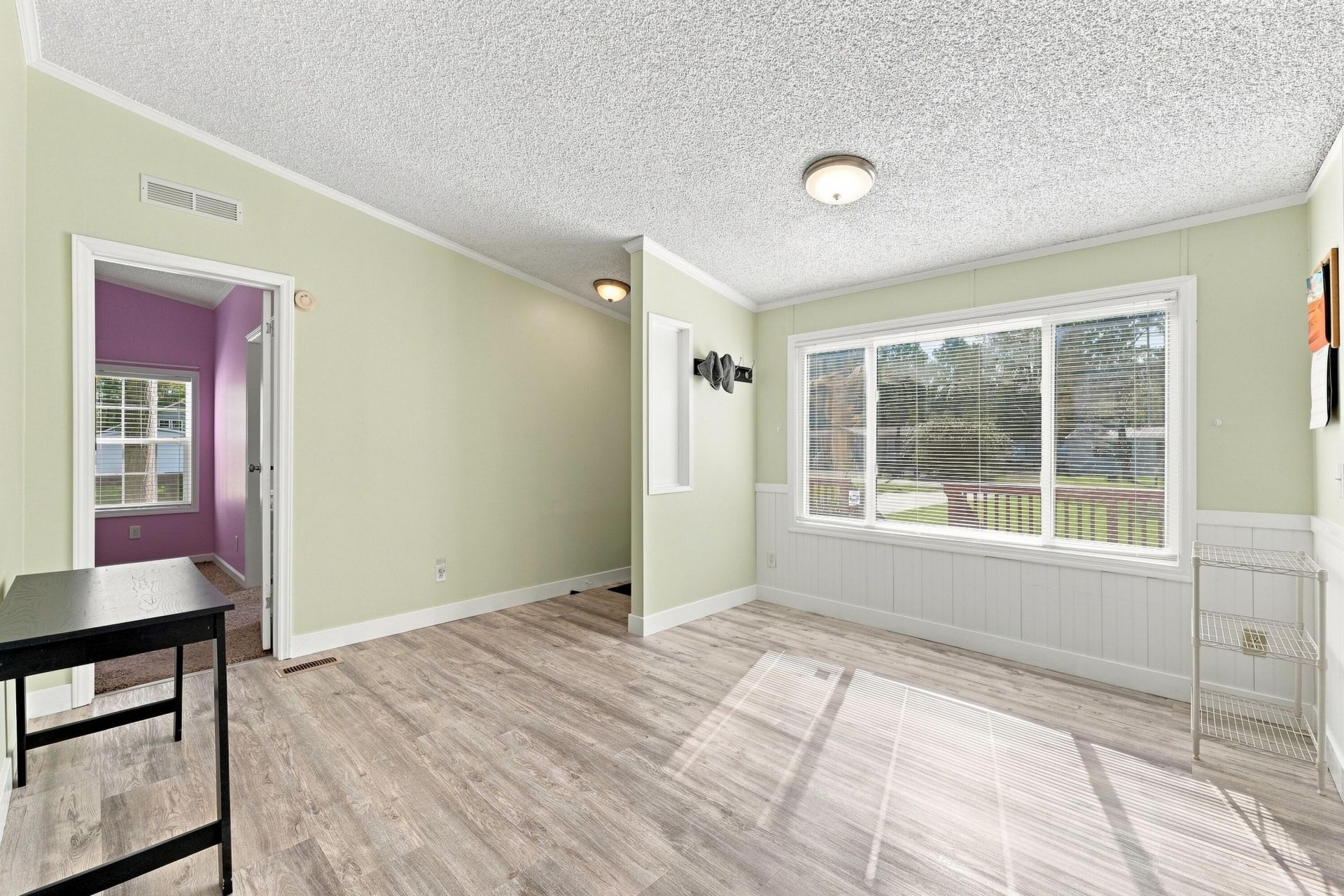 102 Dean Drive Photo 15