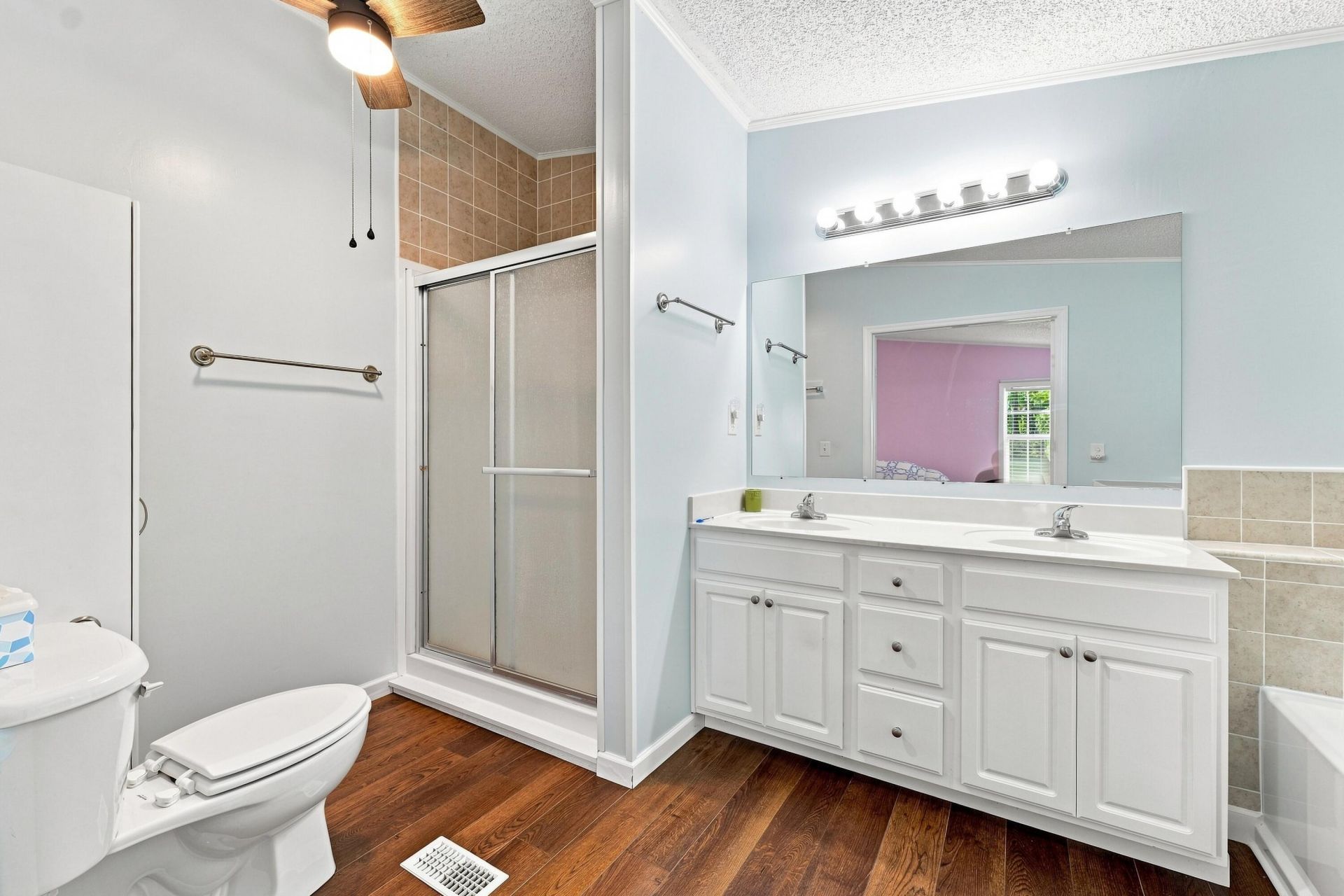 102 Dean Drive Photo 24