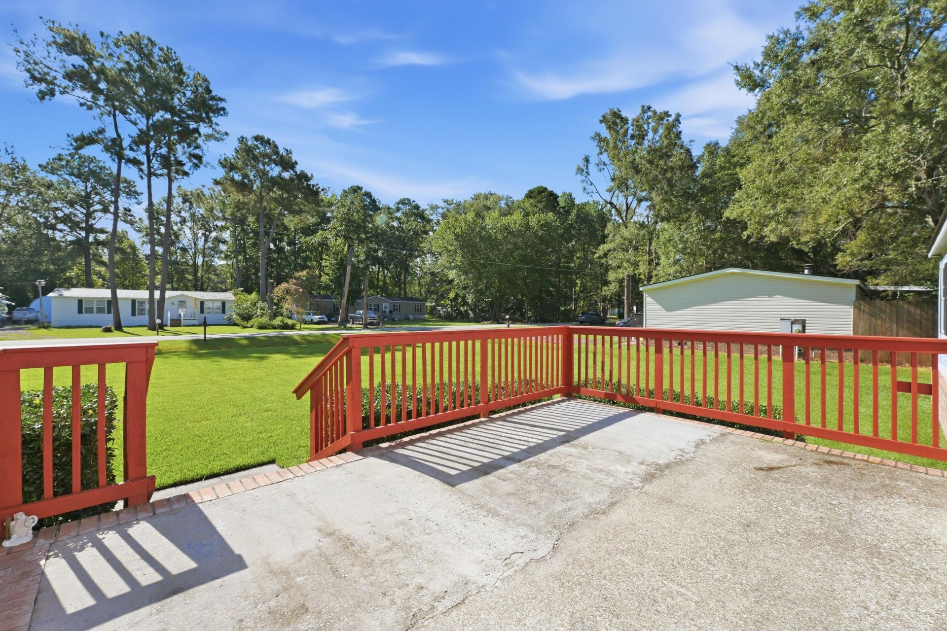 102 Dean Drive Photo 5