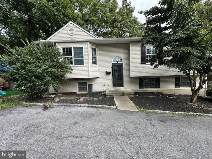 242 Elm Street , Steelton, PA 17113 Main Photo