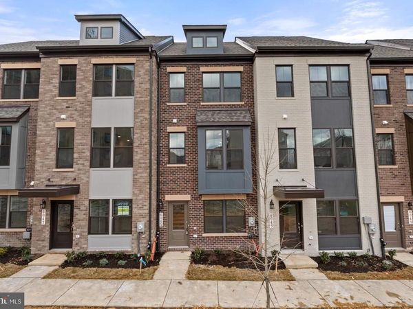 6045 SOHO WAY, HYATTSVILLE, MD 20782
