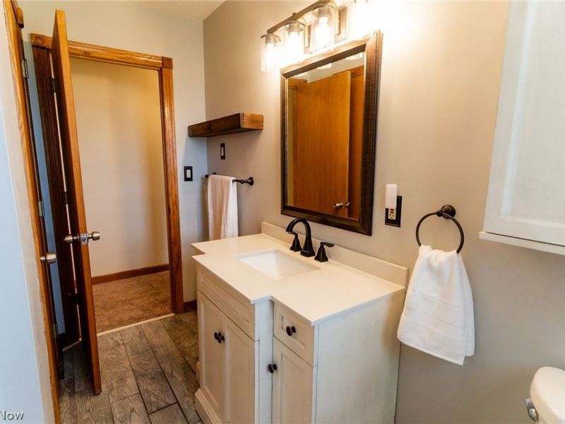 6348 Highland Road, Highland Heights, OH 44143 Photo 17