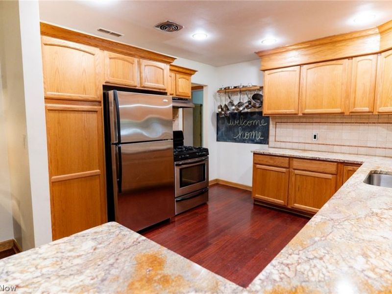 6348 Highland Road, Highland Heights, OH 44143 Photo 7