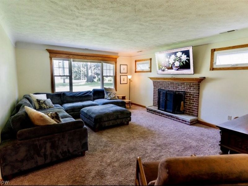 6348 Highland Road, Highland Heights, OH 44143 Photo 9