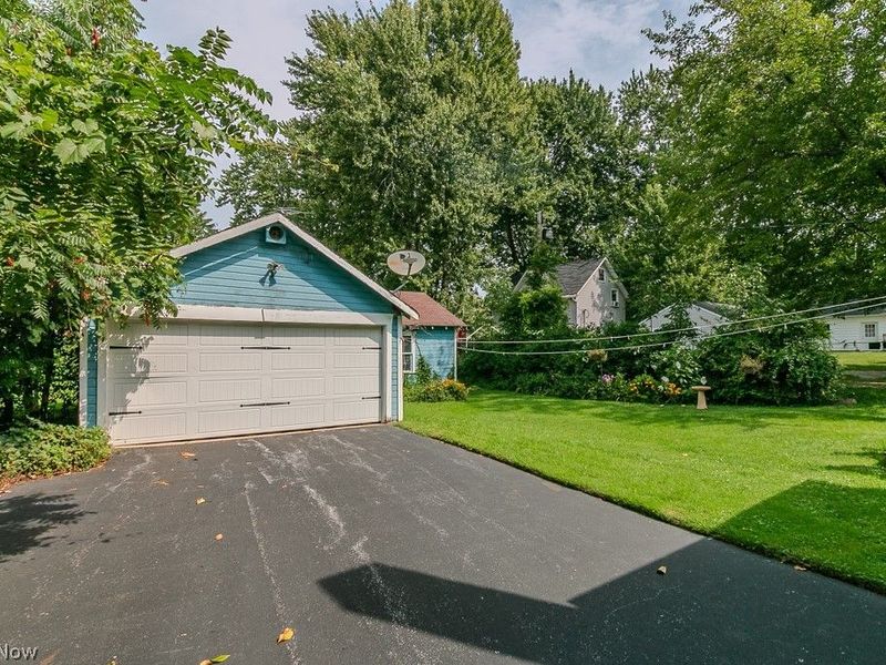 37841 2nd Street, Willoughby, OH 44094 Photo 6