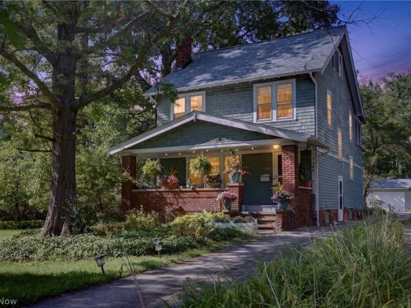3389 E Monmouth Road , Cleveland, OH 44118