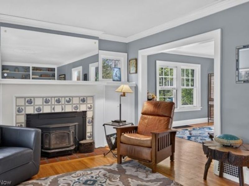3389 E Monmouth Road, Cleveland, OH 44118 Photo 13