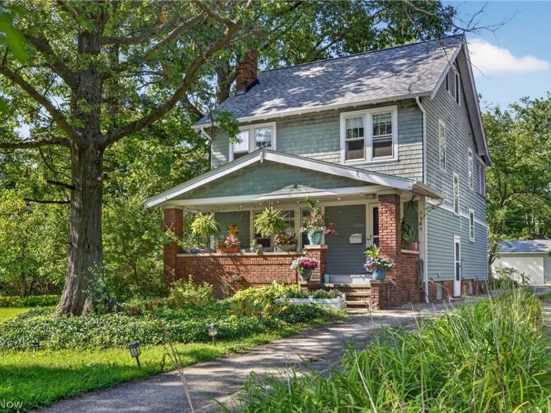 3389 E Monmouth Road, Cleveland, OH 44118 Photo 2